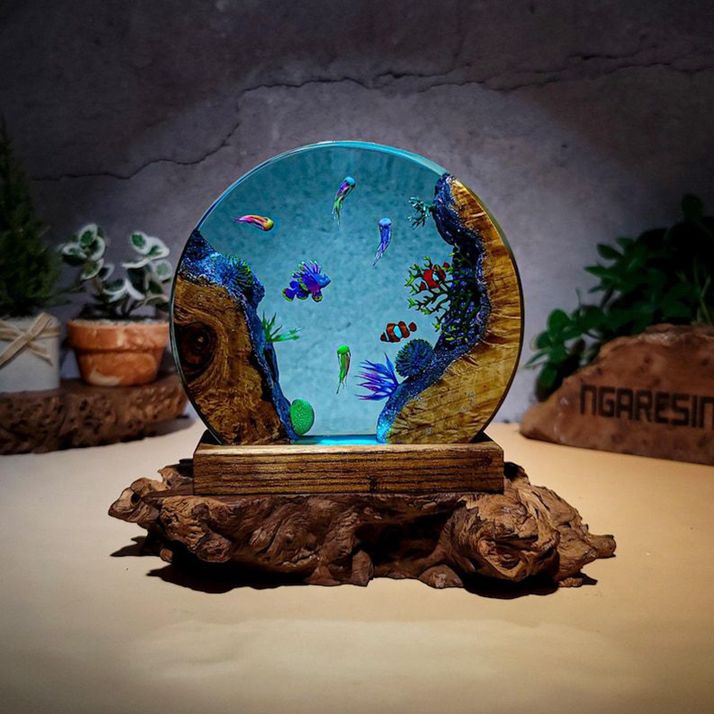 Resin Art Baby - Lampu Meja Resin Organisme Akuarium Laut
