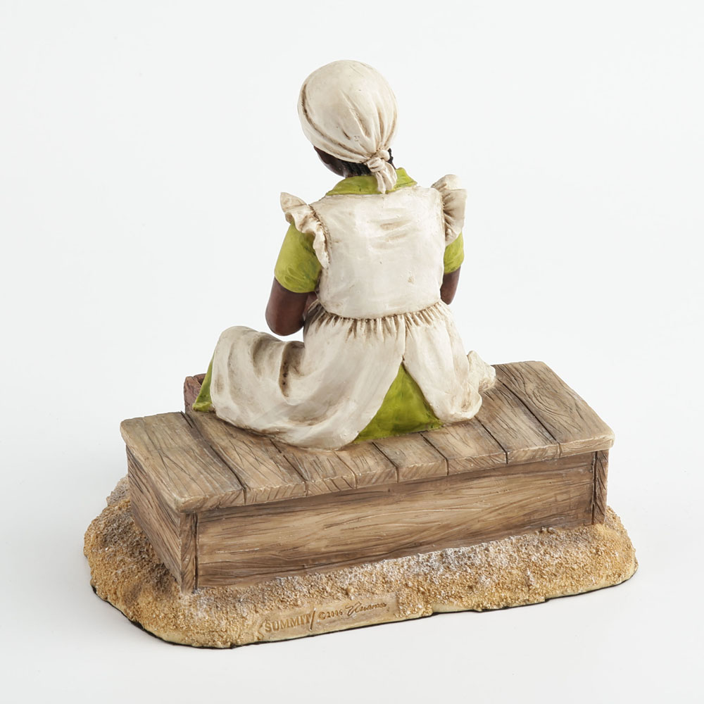 Patung Gadis Kulit Hitam Muda  - Resin Art On Wood ulasan dan harga